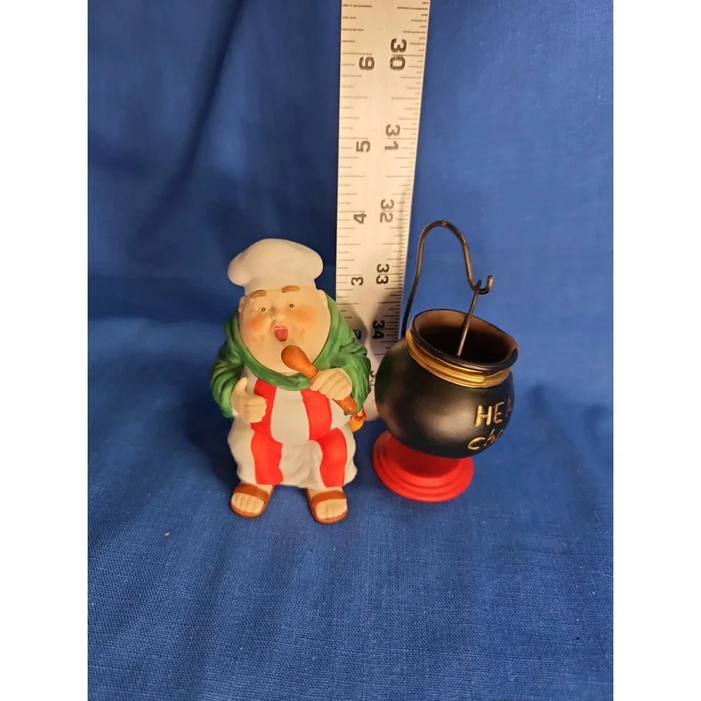 Dept. 56 Merry Makers Chester The Tester Kettle Heavenly Chocolate Christmas